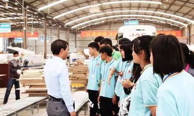 校企合作深化技术交流，云南新华电脑学校师生莅临澳都参观访问圆满落幕